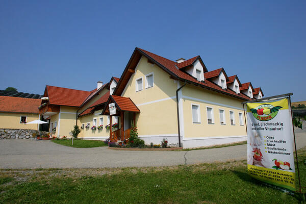 Apfelhof Flieder